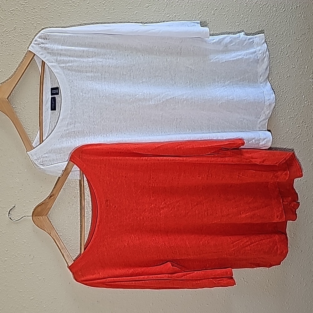Adrienne Vittadini Bundle of two Tops